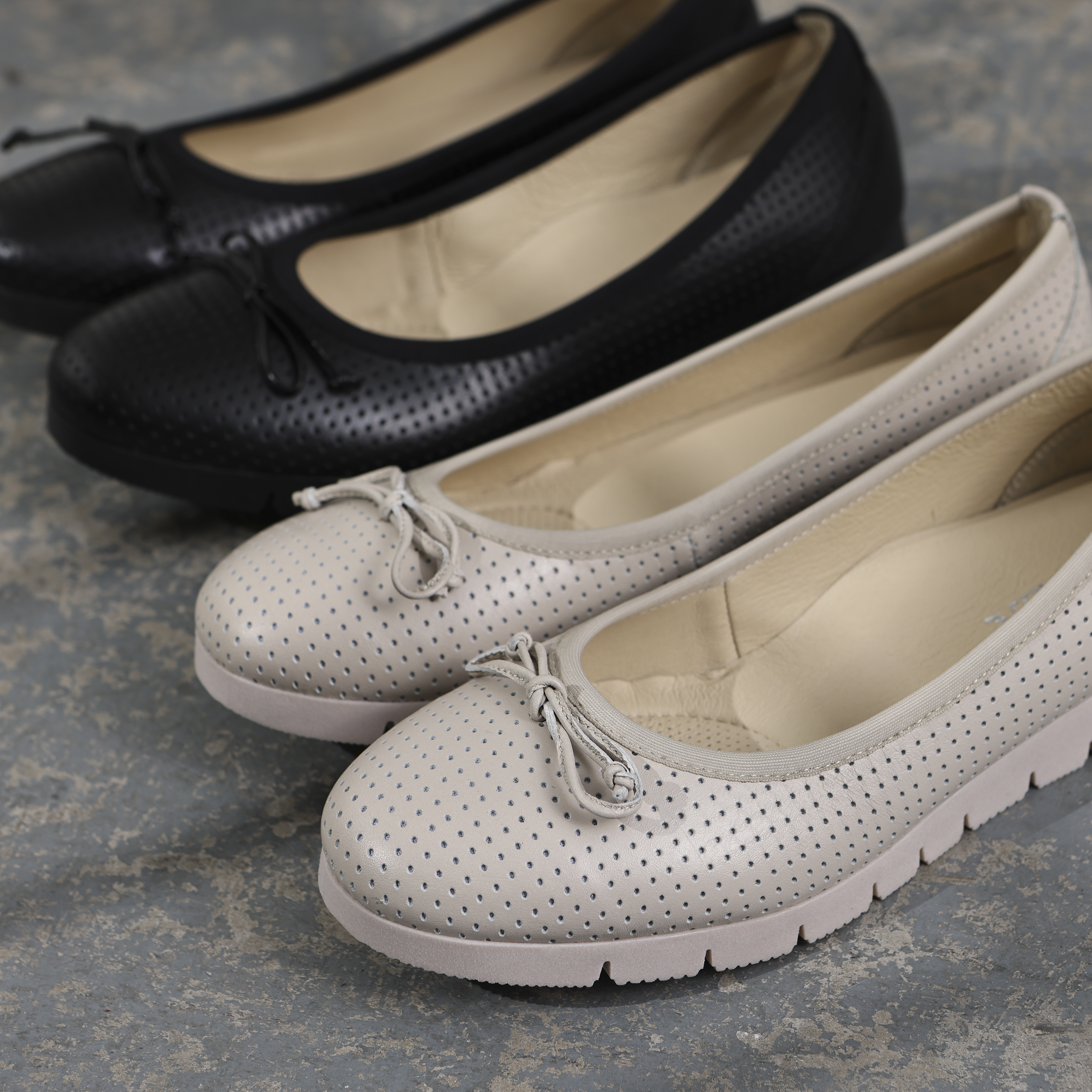 Ženstevne baletanke od zumbane bež kože