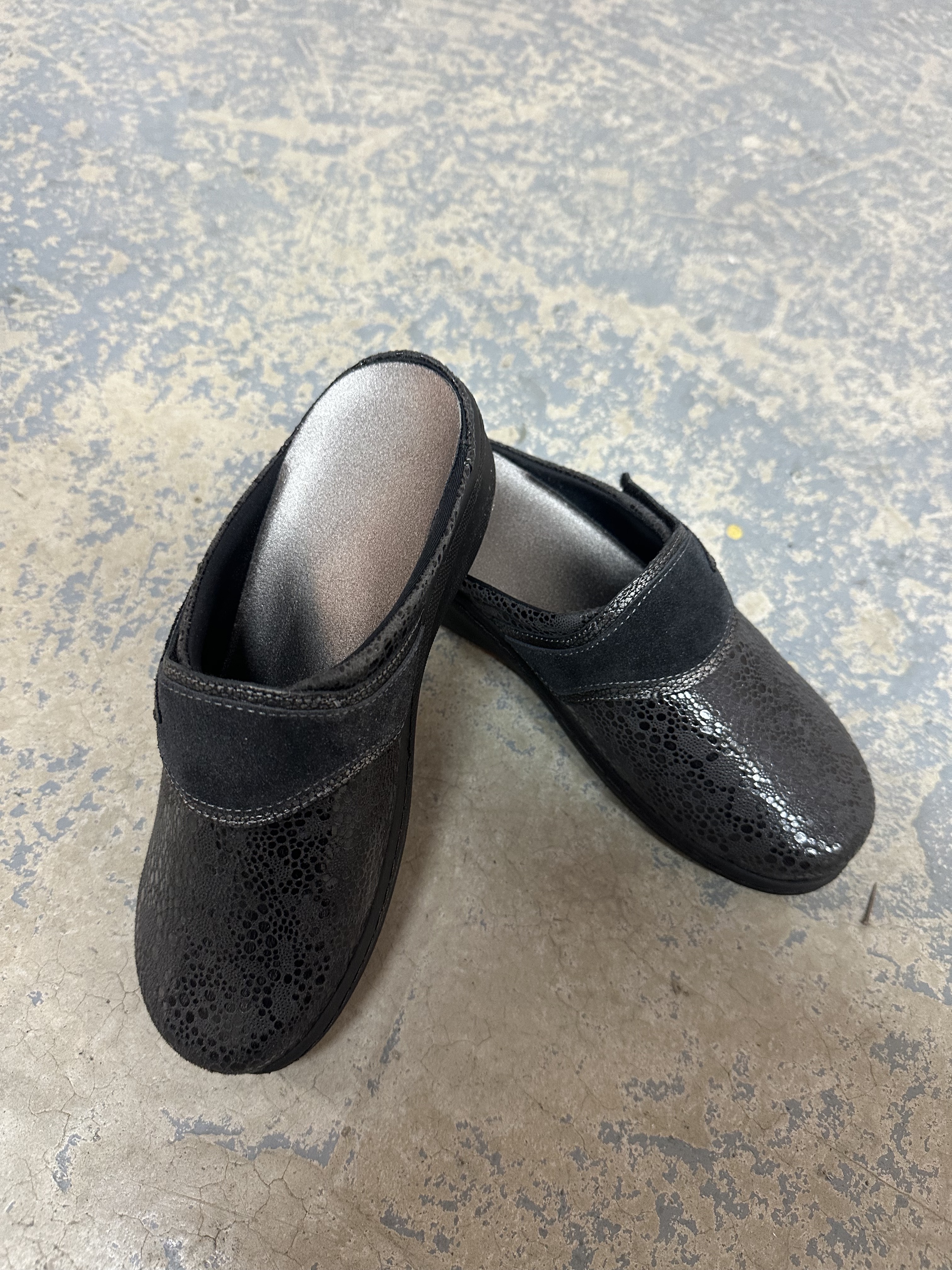 Udobne anatomska ženske klompe 