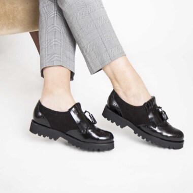 Ženska mokasina crni lak